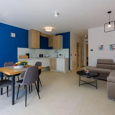 Einzigartiges Nur 500 Meter Zum Mit Sauna, Gym, Pool, Wifi Apartman *