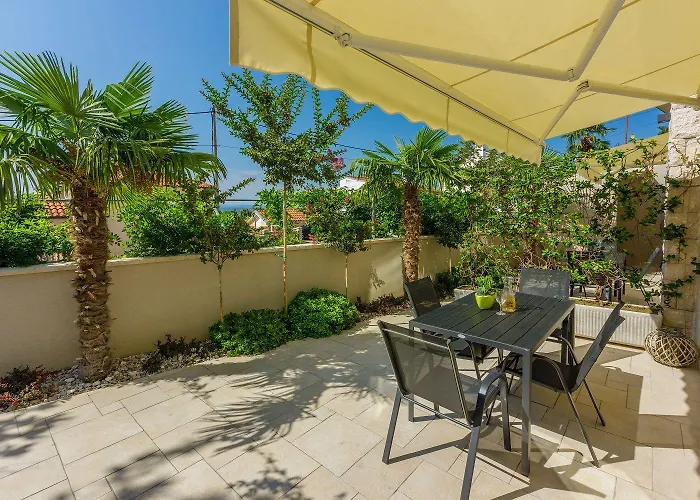 Einzigartiges Nur 500 Meter Zum Mit Sauna, Gym, Pool, Wifi * Crikvenica