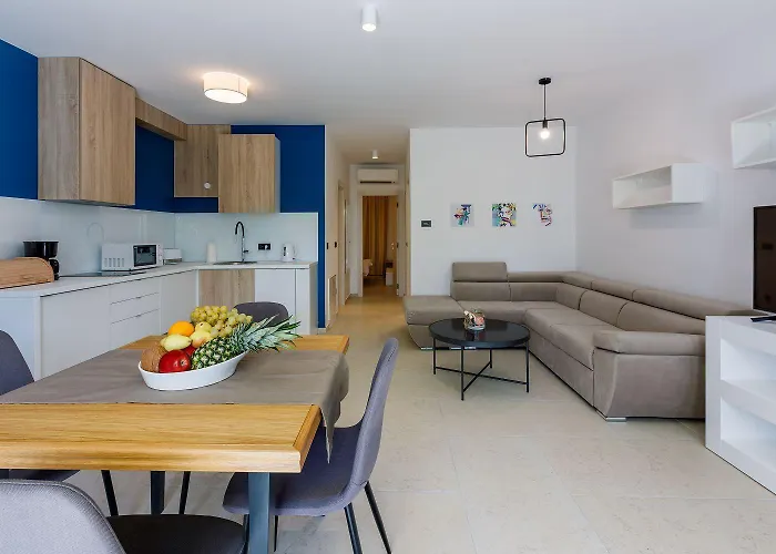 Einzigartiges Nur 500 Meter Zum Mit Sauna, Gym, Pool, Wifi