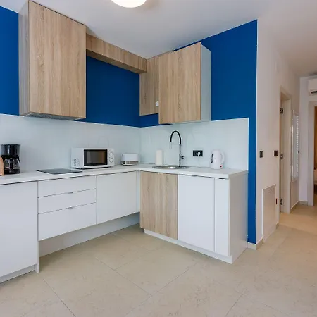 Appartement Einzigartiges Nur 500 Meter Zum Mit Sauna, Gym, Pool, Wifi *