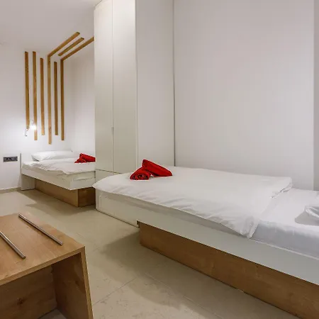 Einzigartiges Nur 500 Meter Zum Mit Sauna, Gym, Pool, Wifi Crikvenica