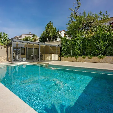 Einzigartiges Nur 500 Meter Zum Mit Sauna, Gym, Pool, Wifi Apartment Crikvenica
