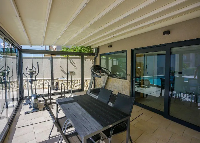 Einzigartiges Nur 500 Meter Zum Mit Sauna, Gym, Pool, Wifi * Crikvenica
